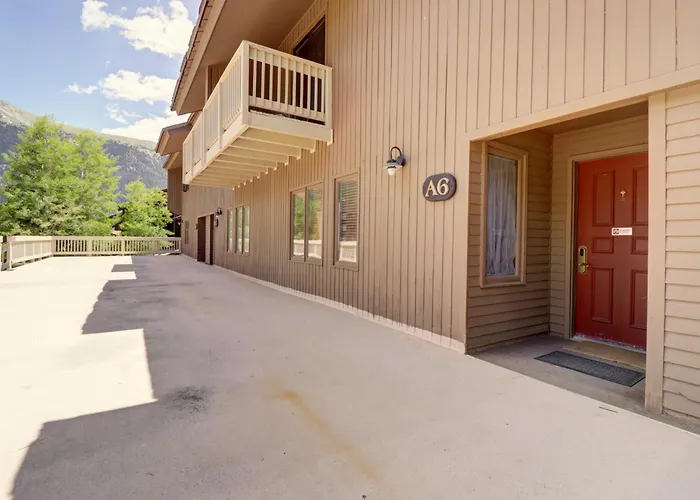 Mile Haus C-9